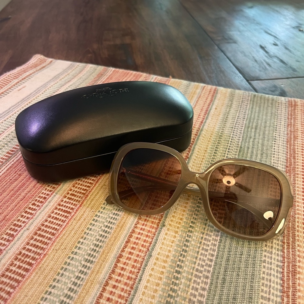 Coach Wildflower Square Sunglasses